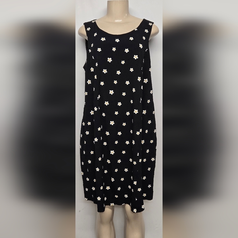 Raindance Maternity M Shift Dress Black Floral Pebbled Scoop Neck Sleeveless